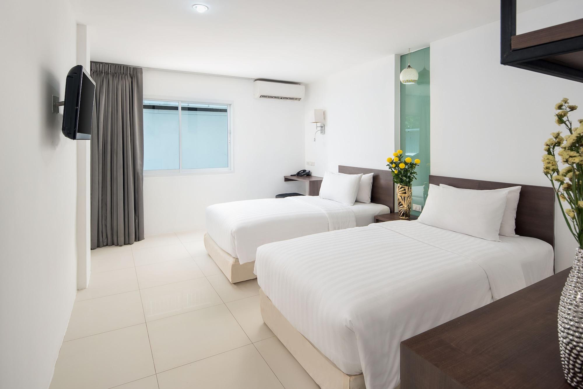 Rodina Beach Hotel Jomtien Beach Exterior foto